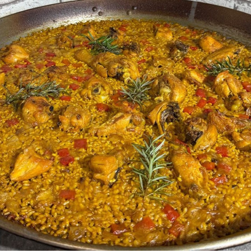 Arroz con pollo gallego a domicilio en Madrid | Asador PanXon