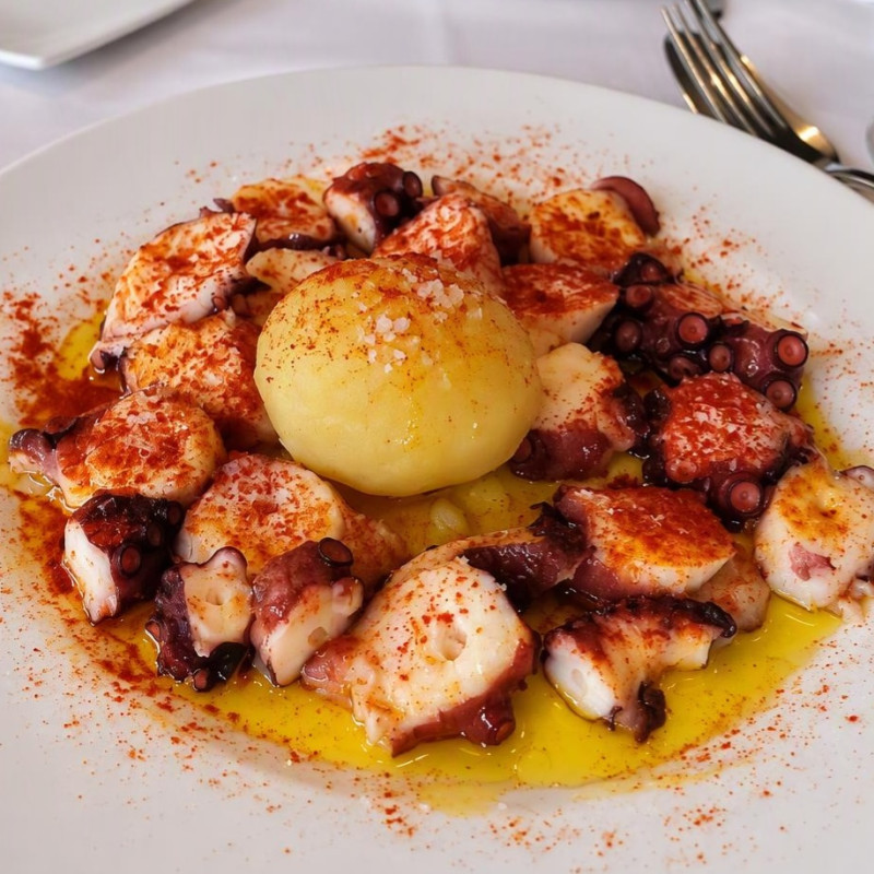 Pulpo a la Gallega con Cachelos | Asador PanXon